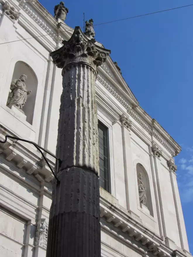 Sant'Alessandro in colonna